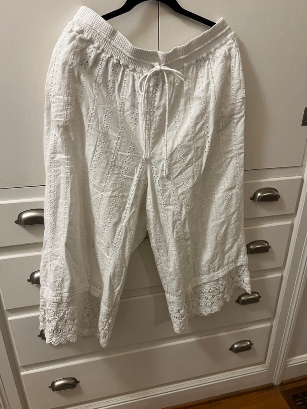 Lane Bryant White Cropped Eyelet Lace Pants